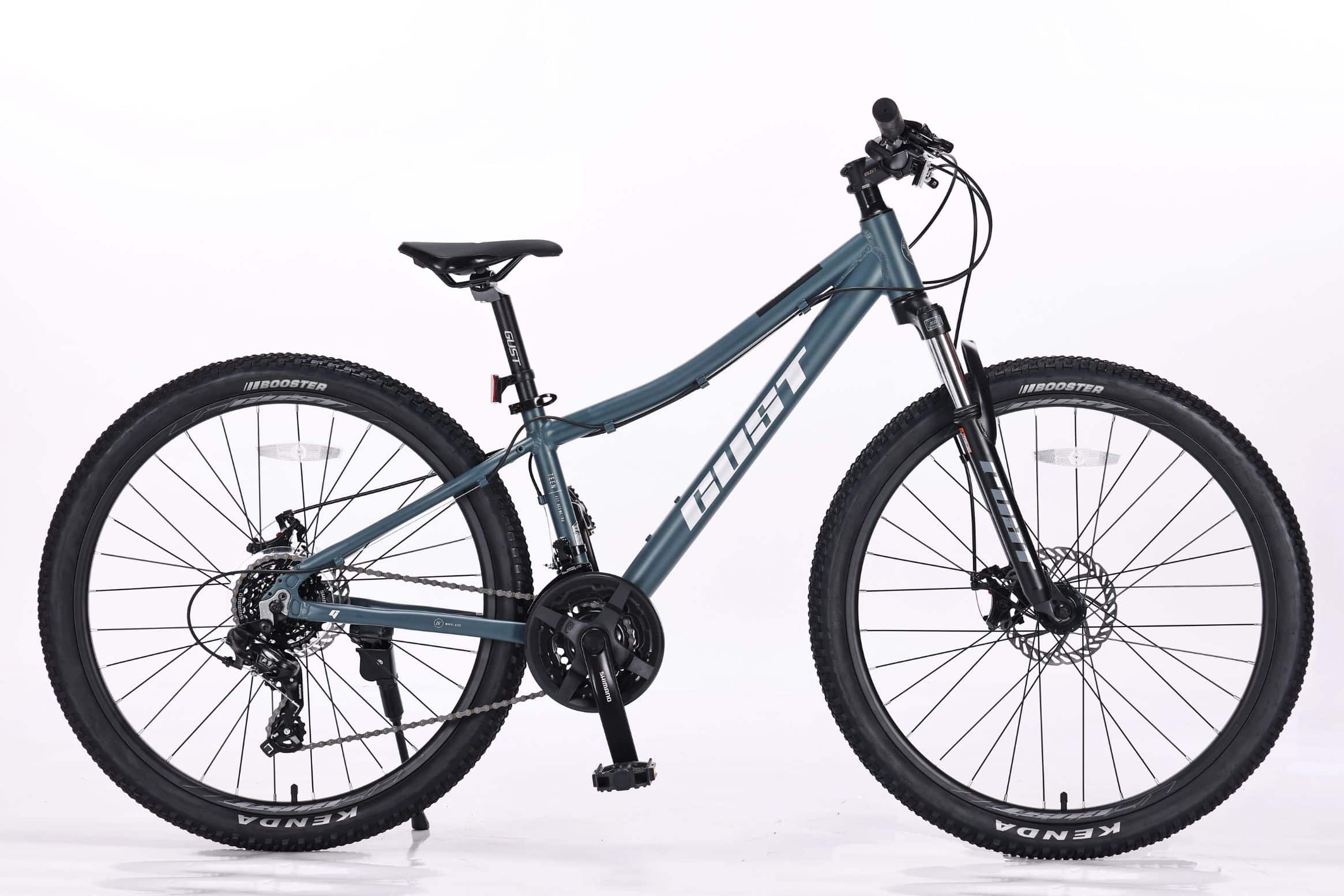 Gust Moon Blue 2026
